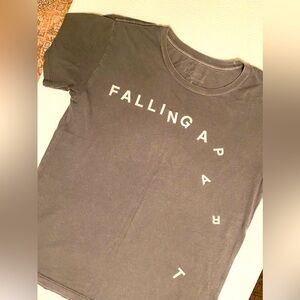 Women’s Desert Dreamers Gray Graphic Short Sleeve Tee Shirt, Size Small